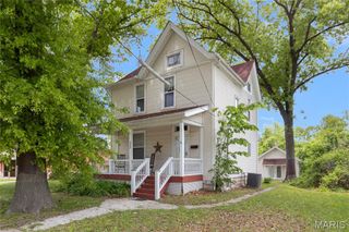 3302 College Avenue, Alton, IL 62002