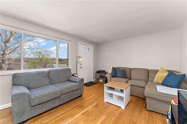 188 Kleber Road, Shaler, PA 15116