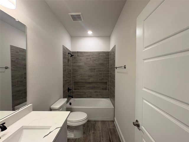 614 Kyle Drive, Tioga, TX 76271