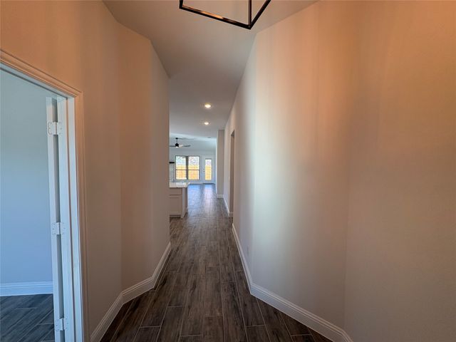 614 Kyle Drive, Tioga, TX 76271