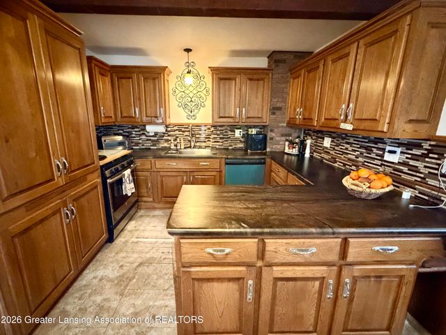 1666 Mount Vernon Avenue, East Lansing, MI 48823