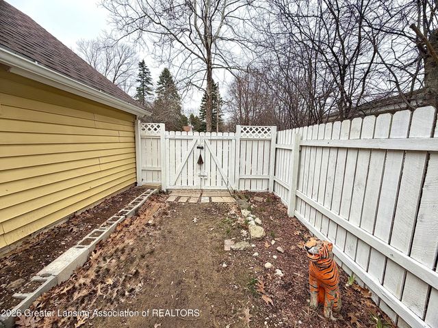 1666 Mount Vernon Avenue, East Lansing, MI 48823