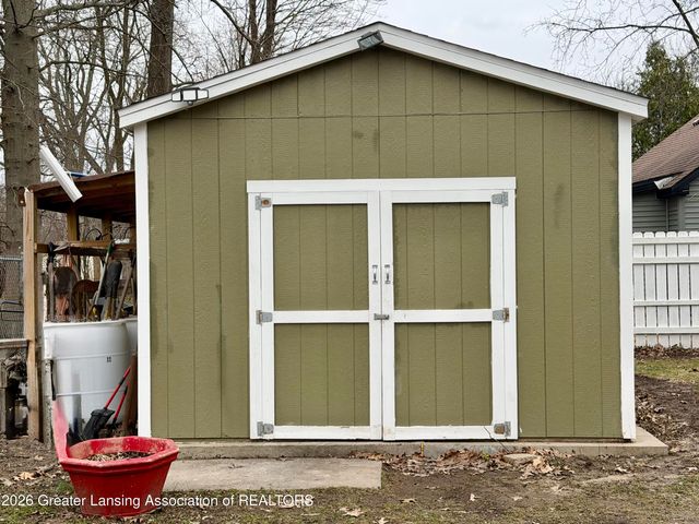 1666 Mount Vernon Avenue, East Lansing, MI 48823