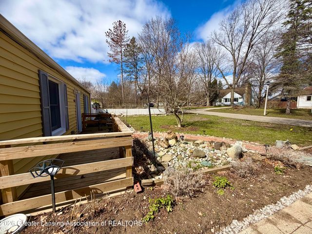 1666 Mount Vernon Avenue, East Lansing, MI 48823