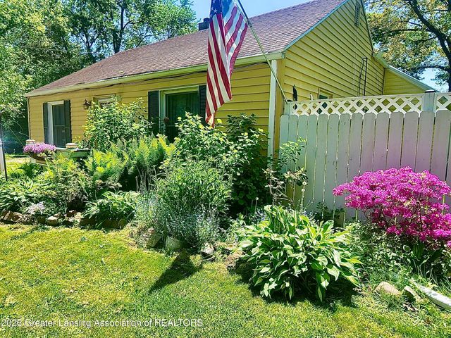 1666 Mount Vernon Avenue, East Lansing, MI 48823