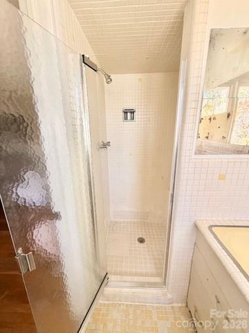 3002 Club Drive, Gastonia, NC 28054