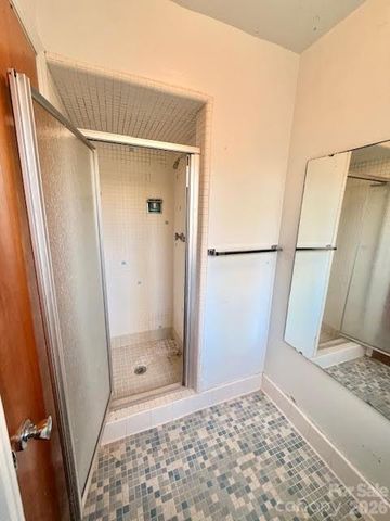 3002 Club Drive, Gastonia, NC 28054