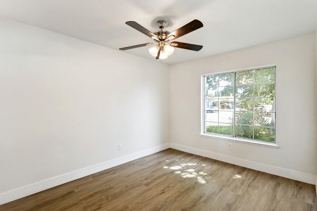 8692 Tarata Pl, Elk Grove, CA 95624