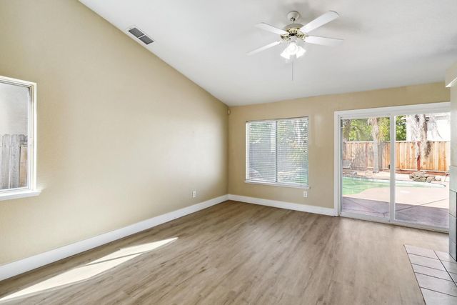 8692 Tarata Pl, Elk Grove, CA 95624