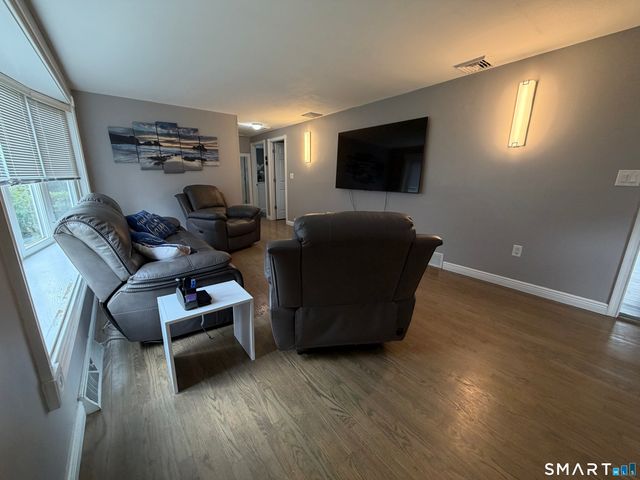 100 Sumac Street, West Haven, CT 06516