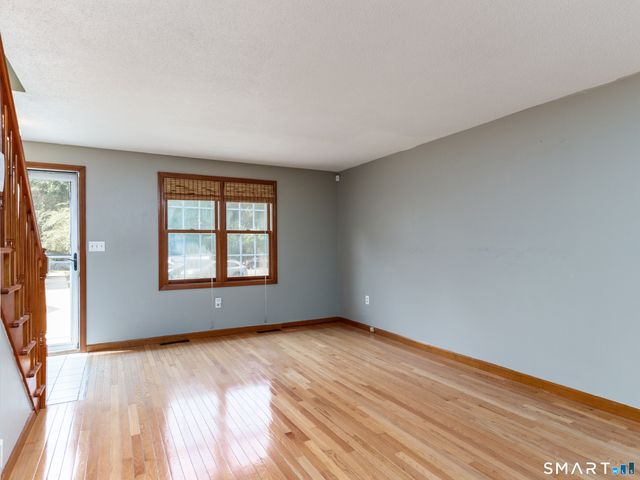21 White Tail Lane 21, Wallingford, CT 06492