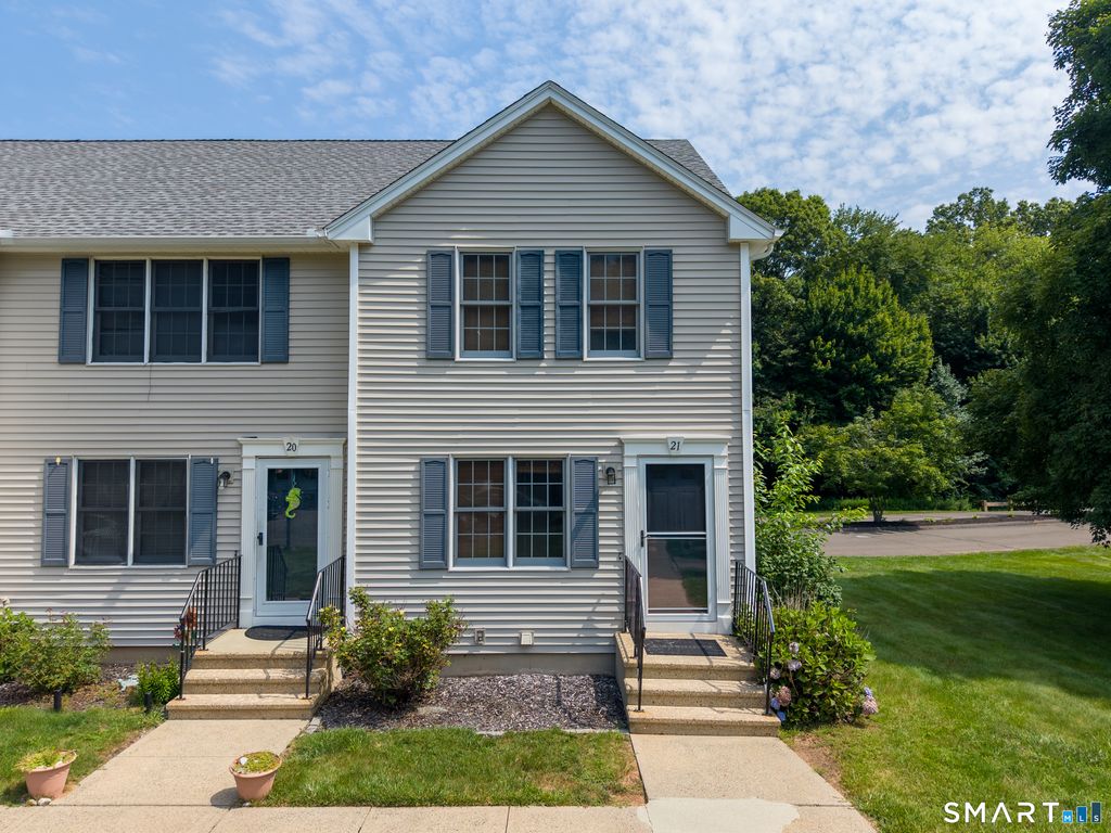 21 White Tail Lane 21, Wallingford, CT 06492