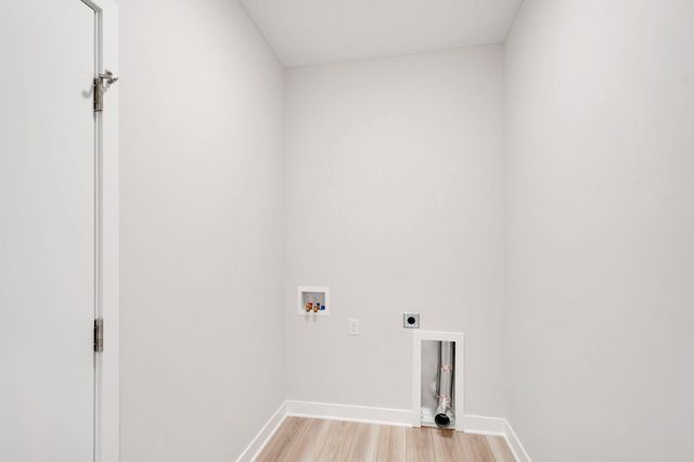 1264 Compton Avenue, River Falls, WI 54022