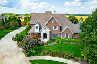 1675 Devonshire Drive, Seymour, IN 47274