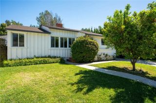 5840 Allott Avenue, Van Nuys, CA 91401