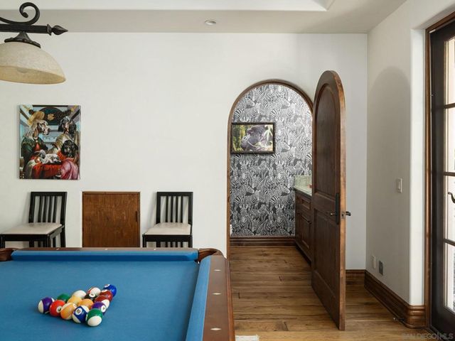 16409 Via de Santa Fe, Rancho Santa Fe, CA 92067