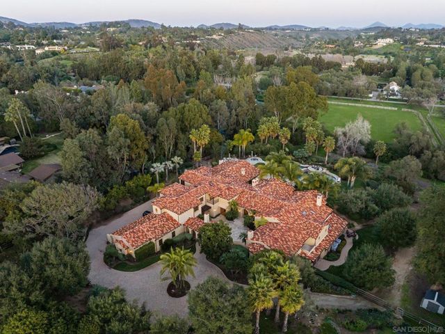16409 Via de Santa Fe, Rancho Santa Fe, CA 92067