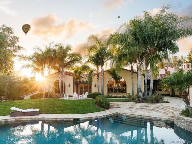 16409 Via de Santa Fe, Rancho Santa Fe, CA 92067