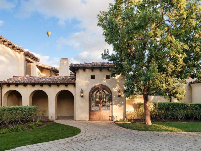 16409 Via de Santa Fe, Rancho Santa Fe, CA 92067