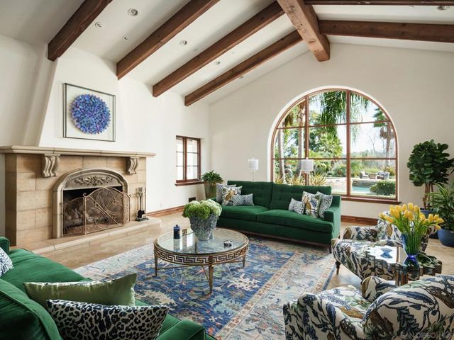 16409 Via de Santa Fe, Rancho Santa Fe, CA 92067