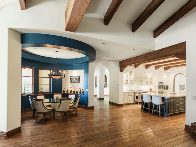 16409 Via de Santa Fe, Rancho Santa Fe, CA 92067