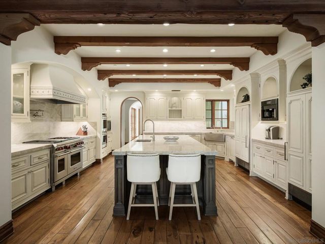 16409 Via de Santa Fe, Rancho Santa Fe, CA 92067