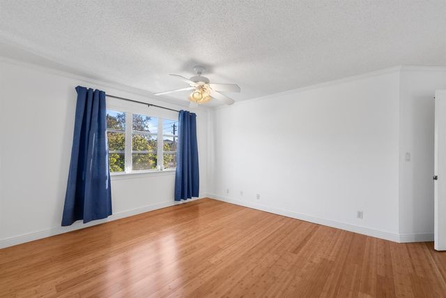169 Seabreeze Circle, Jupiter, FL 33477