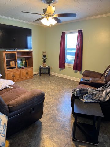 250 Carlos Street, Houma, LA 70364