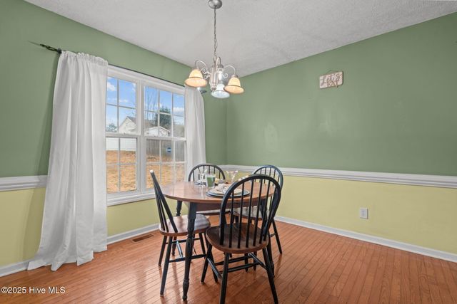 101 Pine Brae Lane, Aberdeen, NC 28315