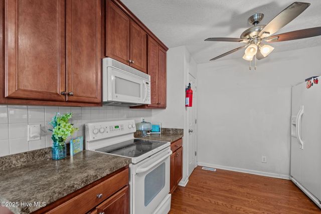 101 Pine Brae Lane, Aberdeen, NC 28315