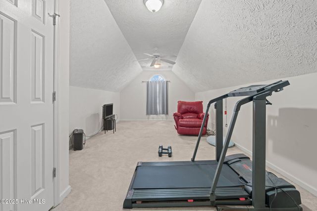 101 Pine Brae Lane, Aberdeen, NC 28315