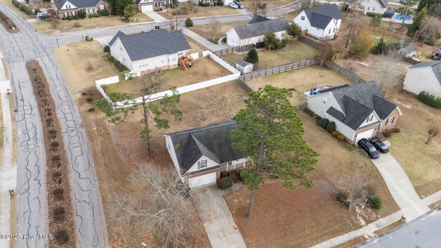 101 Pine Brae Lane, Aberdeen, NC 28315