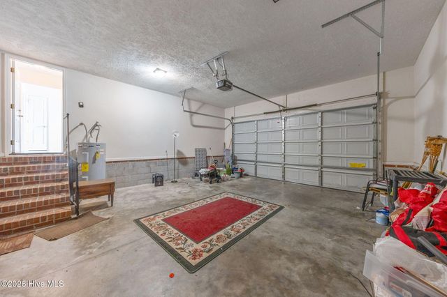 101 Pine Brae Lane, Aberdeen, NC 28315