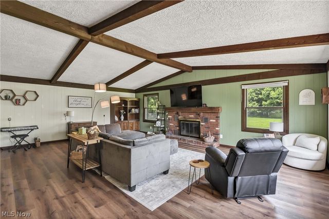 183 Sunrise Drive, Amherst, OH 44001