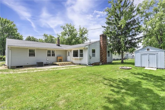 183 Sunrise Drive, Amherst, OH 44001