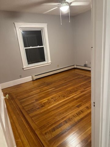 217 Newland Avenue 3, Woonsocket, RI 02895