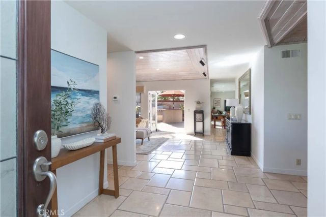 6261 Majorca Circle, Long Beach, CA 90803