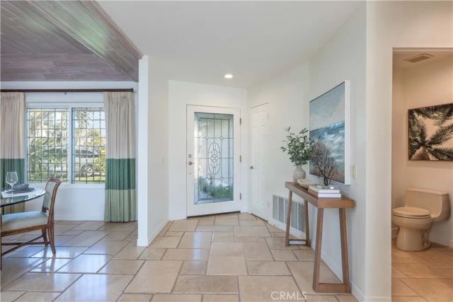 6261 Majorca Circle, Long Beach, CA 90803