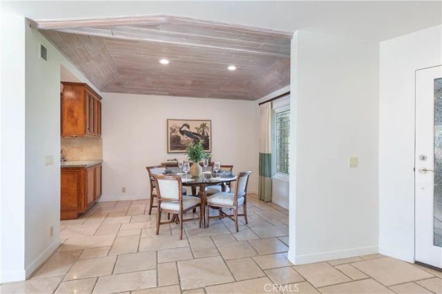 6261 Majorca Circle, Long Beach, CA 90803