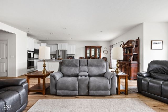 936 Plunkett Avenue, Westfield, IN 46074