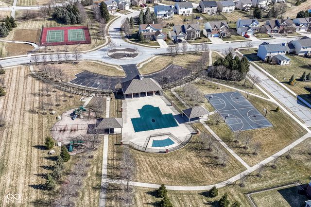 936 Plunkett Avenue, Westfield, IN 46074