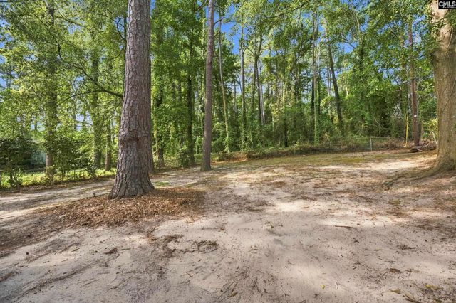908 Woodale Circle, Columbia, SC 29203