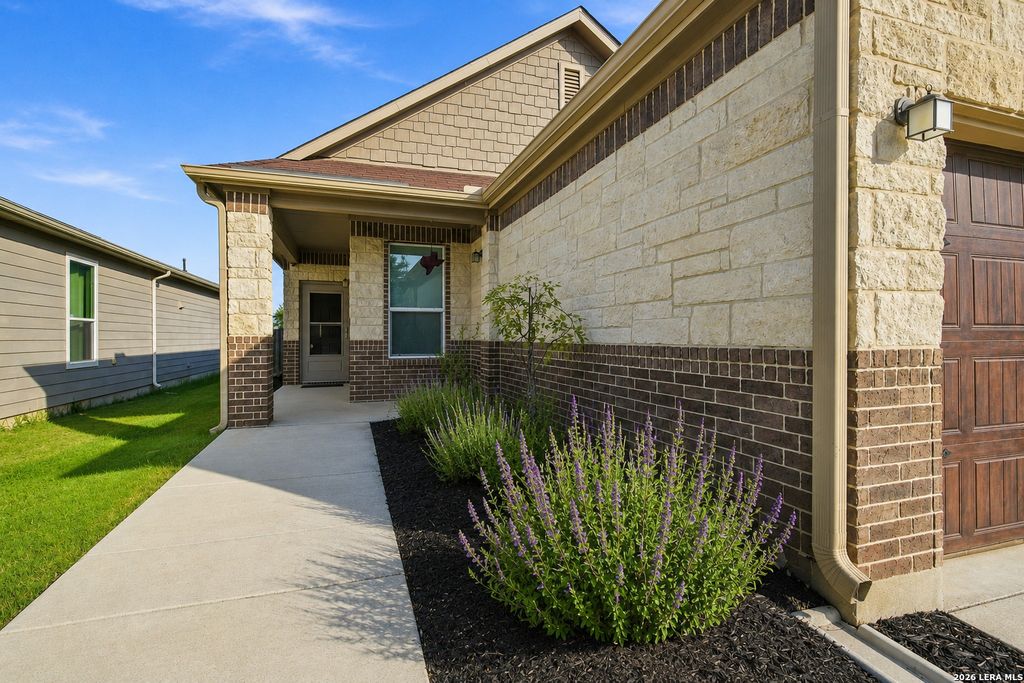 2071 Wind Chime, New Braunfels, TX 78130