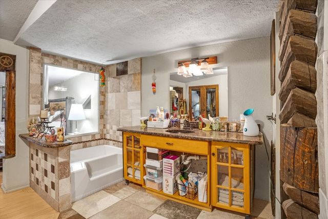 415 Floyd Dr, Smithville, TN 37166