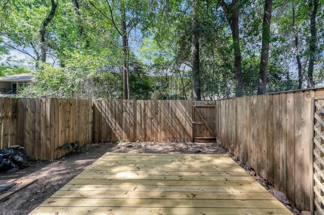 26 Willowwood Circle, The Woodlands, TX 77381