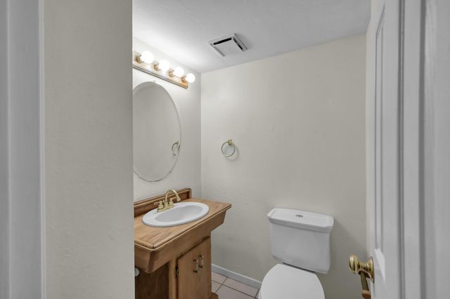 26 Willowwood Circle, The Woodlands, TX 77381