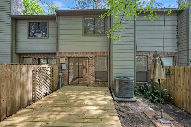 26 Willowwood Circle, The Woodlands, TX 77381