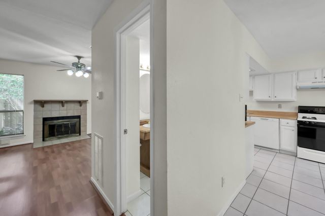 26 Willowwood Circle, The Woodlands, TX 77381