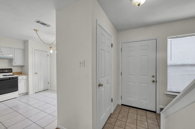 26 Willowwood Circle, The Woodlands, TX 77381