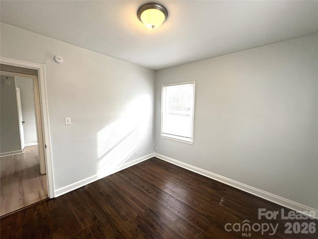 900 Leigh Avenue, Charlotte, NC 28205